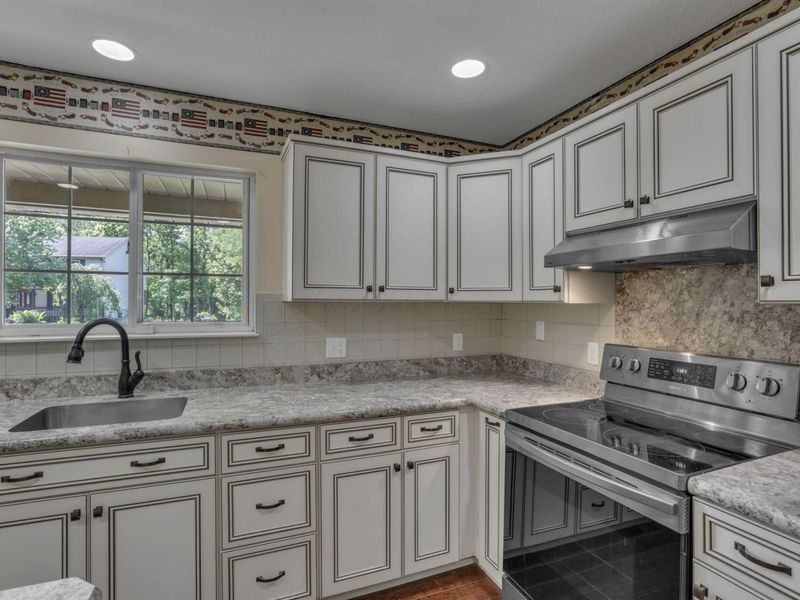 201 Key Boulevard , Pataskala, OH 43062 Photo 19