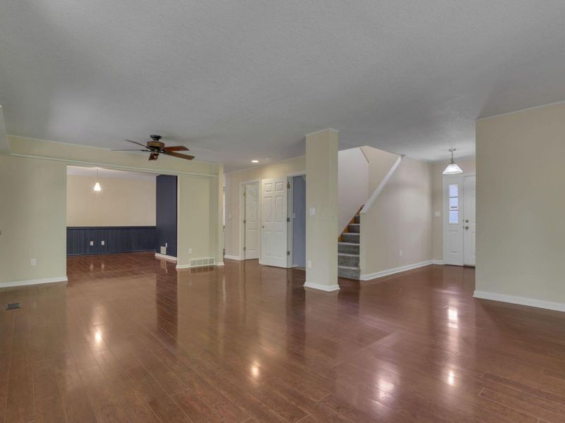 201 Key Boulevard , Pataskala, OH 43062 Photo 9