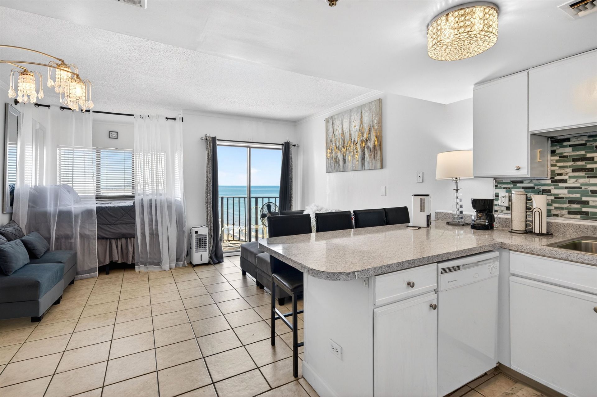 1605 S Ocean Blvd.  Photo 7