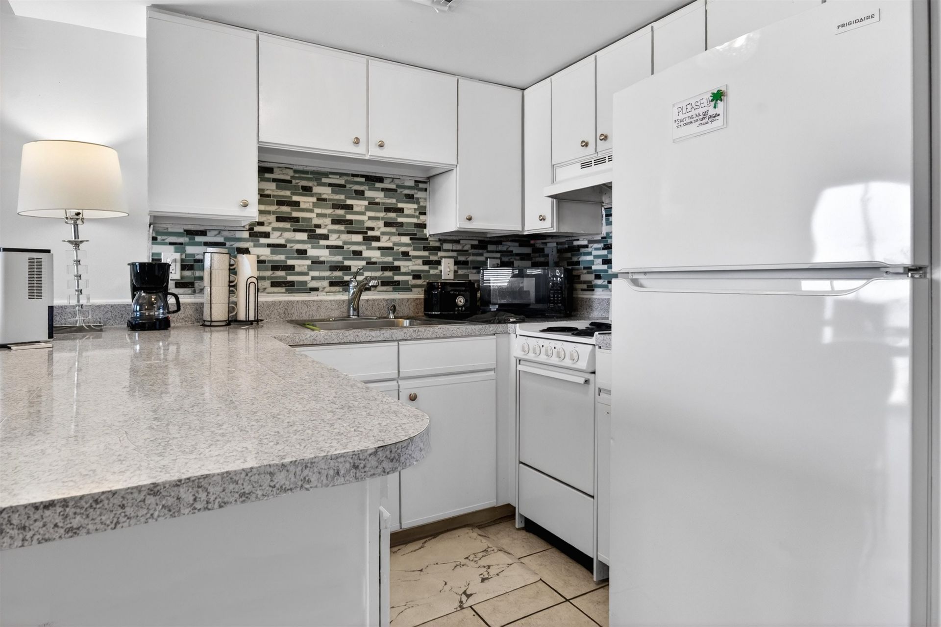 1605 S Ocean Blvd.  Photo 8