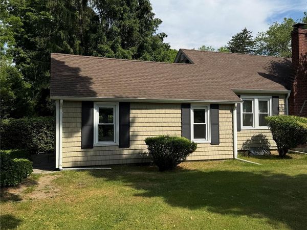 15 Ingersoll Street , Huntington Station, NY 11746