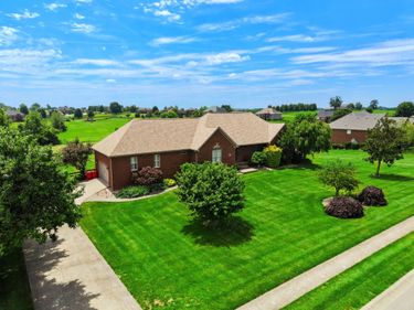 3006 Planters Row Drive, Richmond, KY 40475