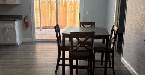 336 1st St, Livingston, CA 95334 Photo