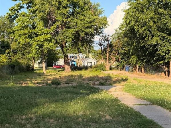 422 N Highland Street, Seminole, OK 74868
