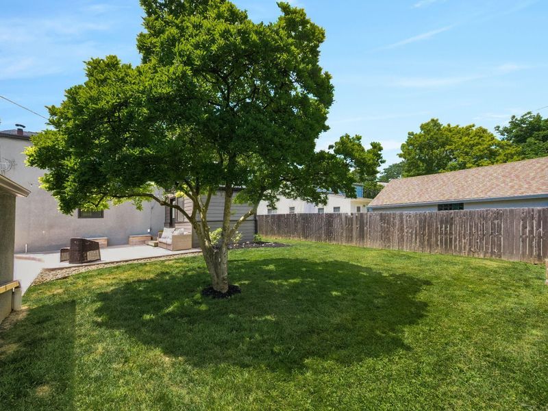 2796 Northwest Boulevard , Columbus, OH 43221 Photo 52