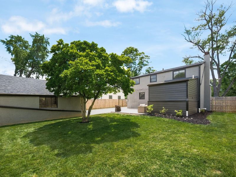 2796 Northwest Boulevard , Columbus, OH 43221 Photo 53