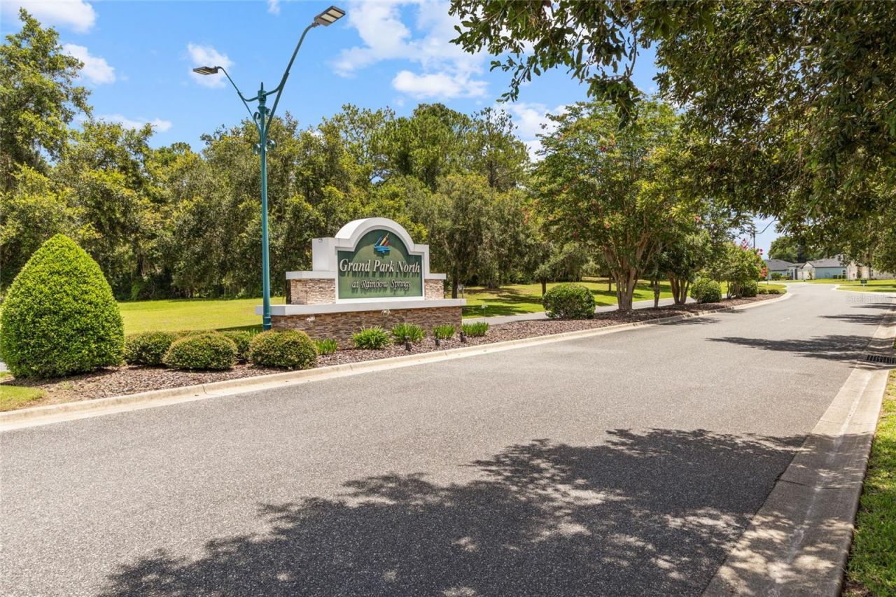 19639 SW 77th Loop, Dunnellon, FL 34432 Photo