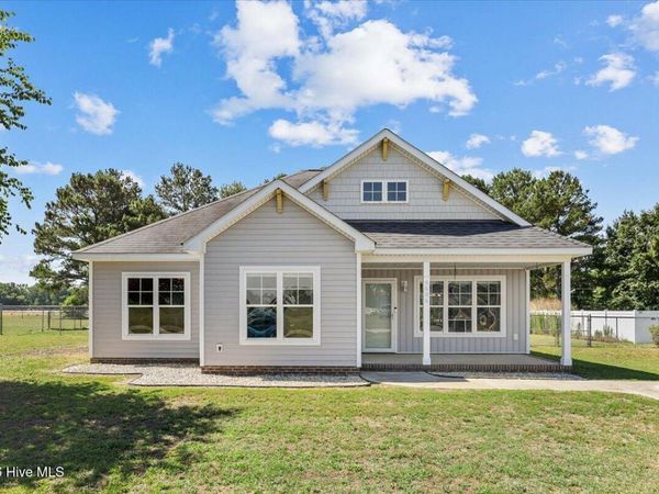 5606 Blanch Fields Lane, Lucama, NC 27851