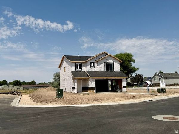 1077 N SUMMIT VIEW DR W, Harrisville, UT 84404