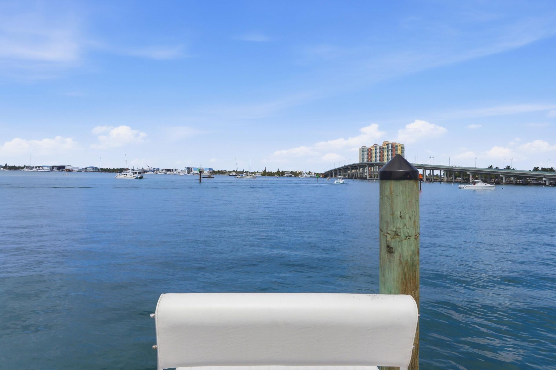 220 Lake Drive, Unit 206, Palm Beach Shores, FL 33404 Photo
