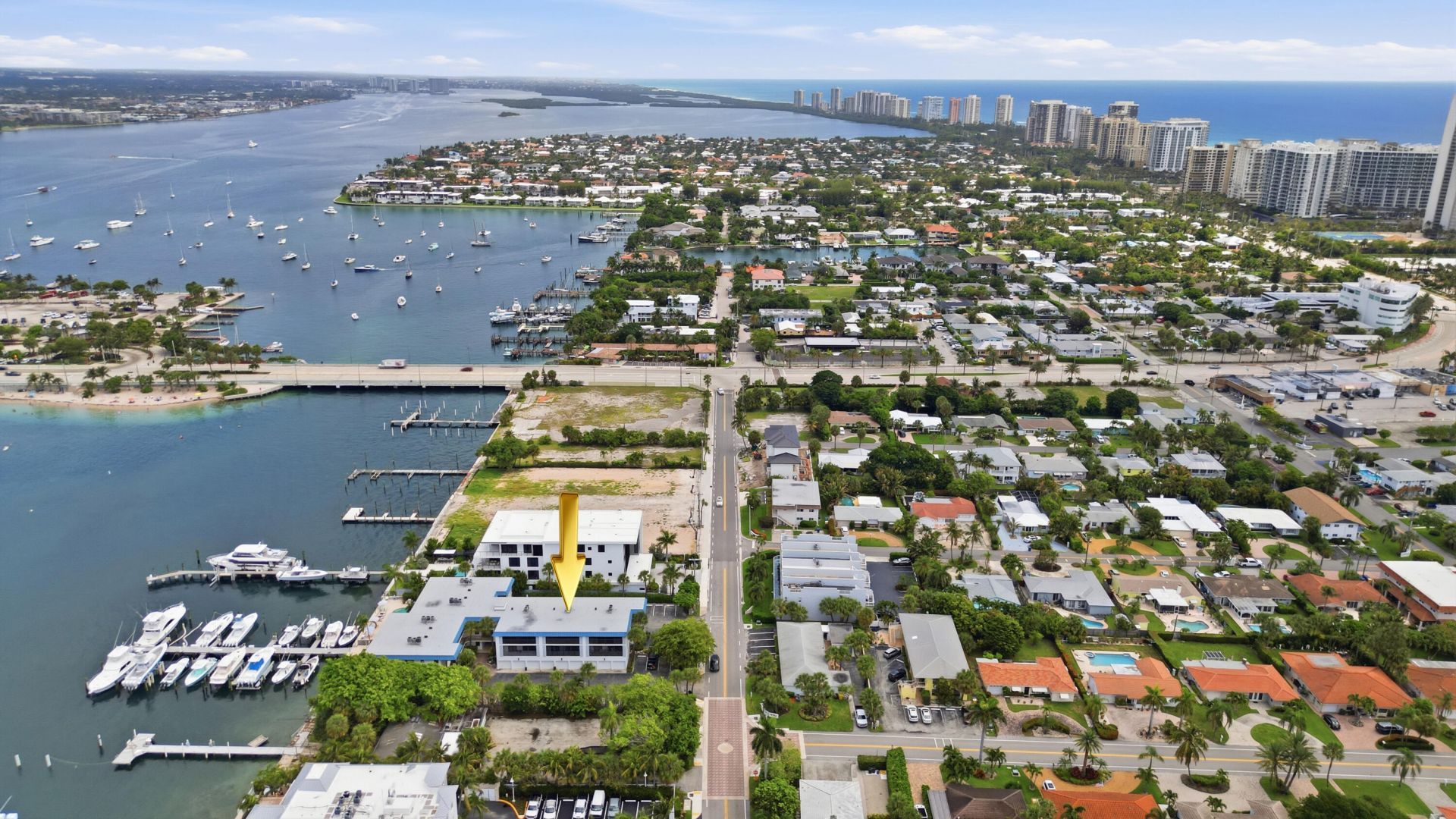 220 Lake Drive, Unit 206, Palm Beach Shores, FL 33404 Photo