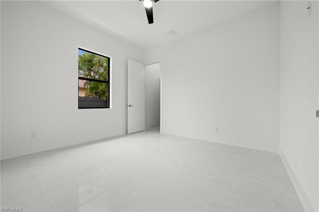 1102 SW 42nd St, Cape Coral, FL 33914 Photo