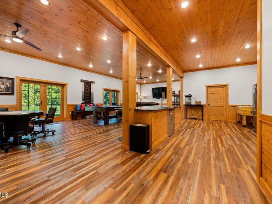 Property Image 101