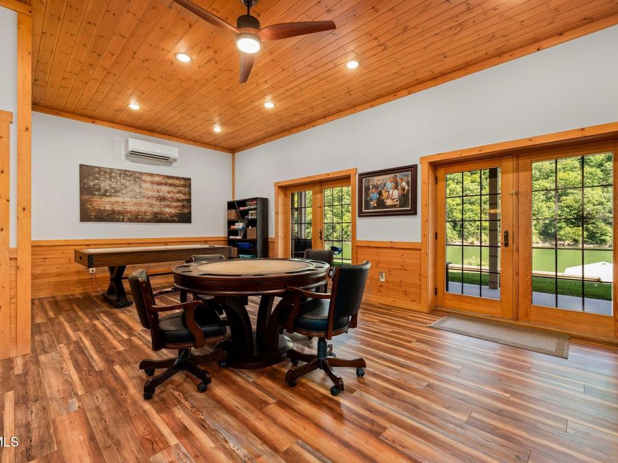 Property Image 102