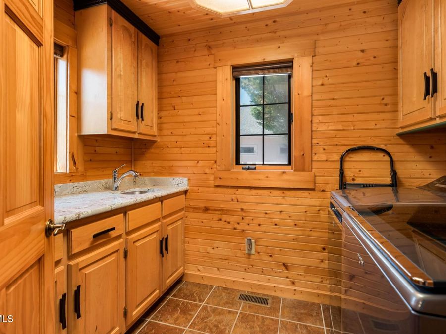 Property Image 82