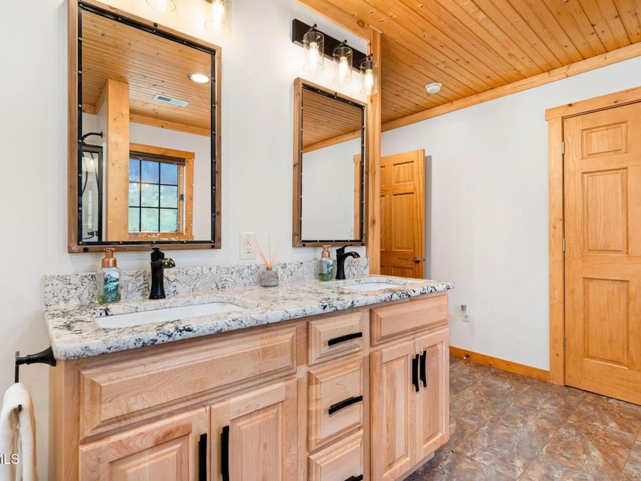 Property Image 90