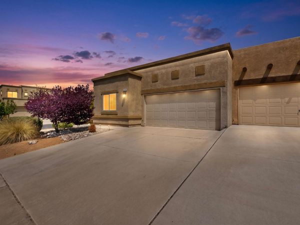 2401 Treviso Drive SE, Rio Rancho, NM 87124