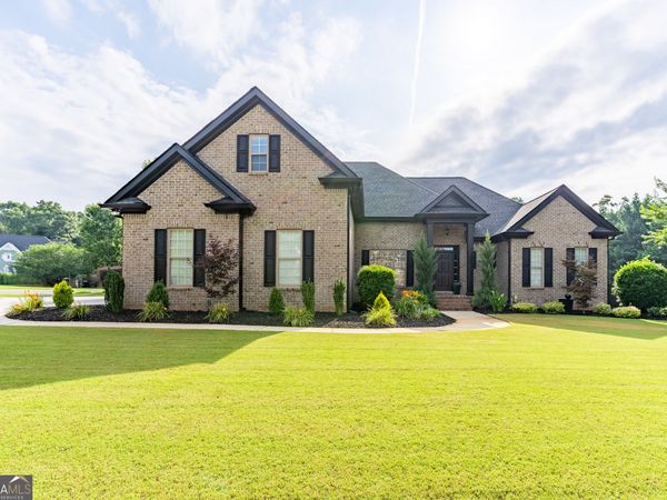 1070 Saint Albans Path, Watkinsville, GA 30677