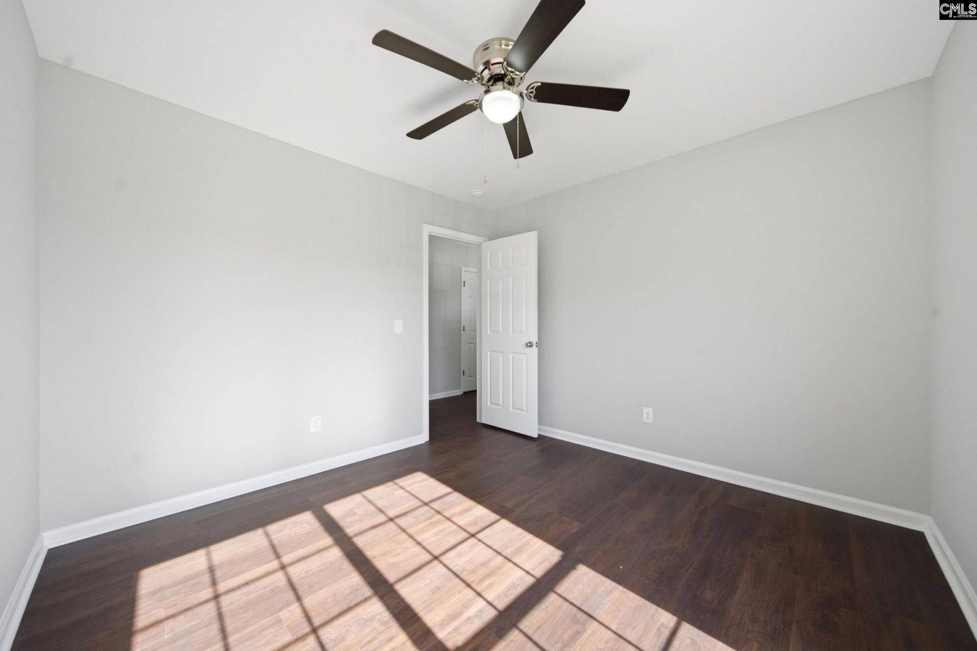 644 Whitland Road Photo 15