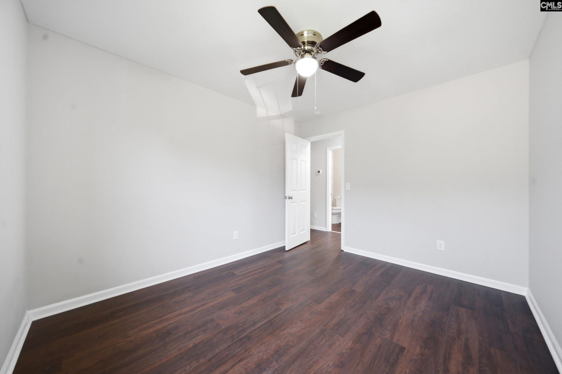 644 Whitland Road Photo 18