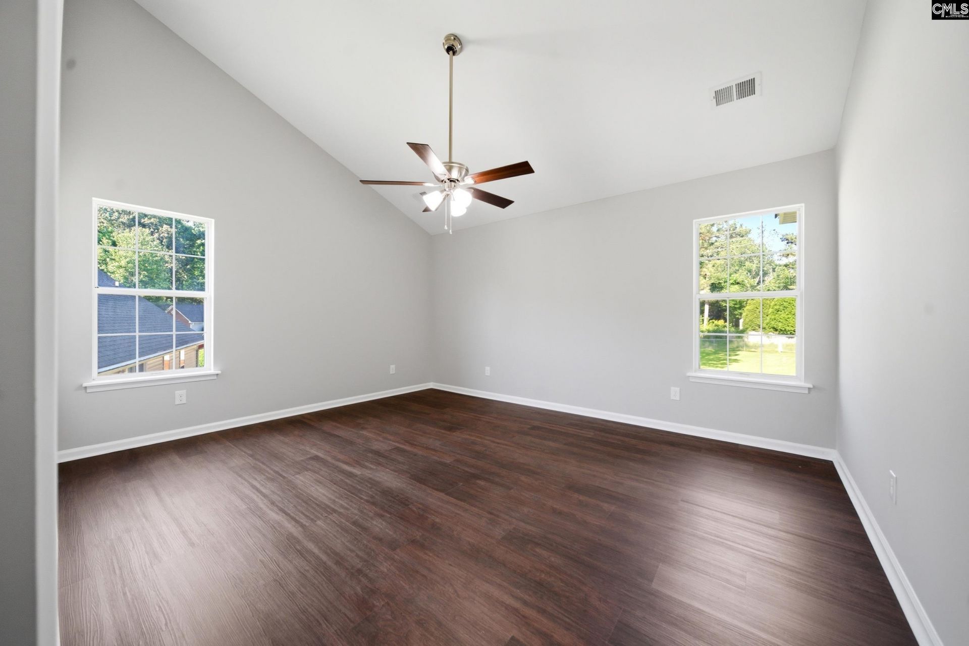 644 Whitland Road Photo 19