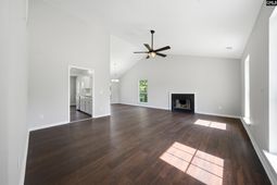 644 Whitland Road photo 4
