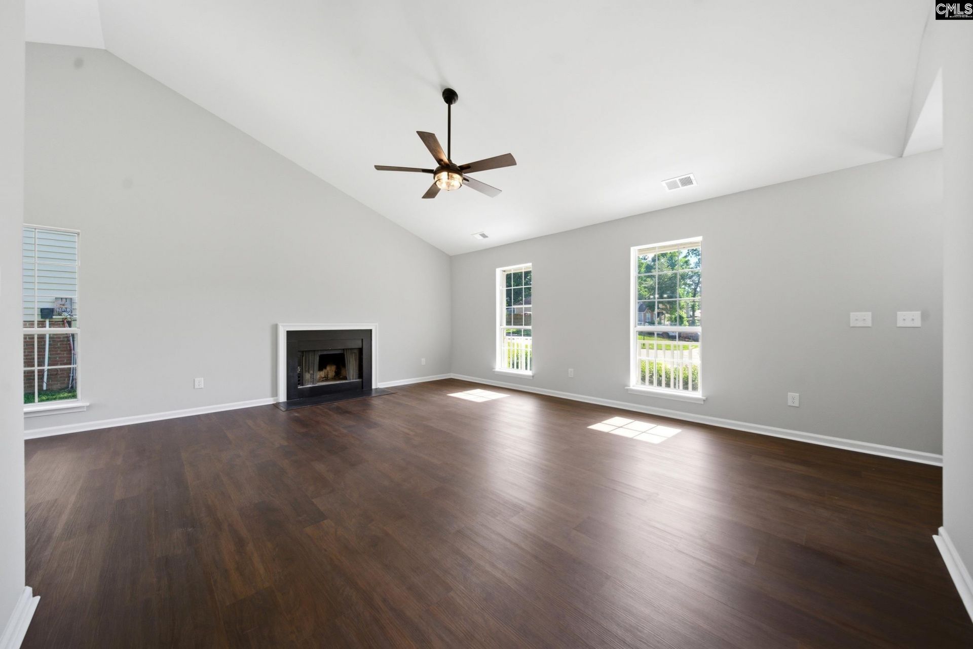 644 Whitland Road Photo 7