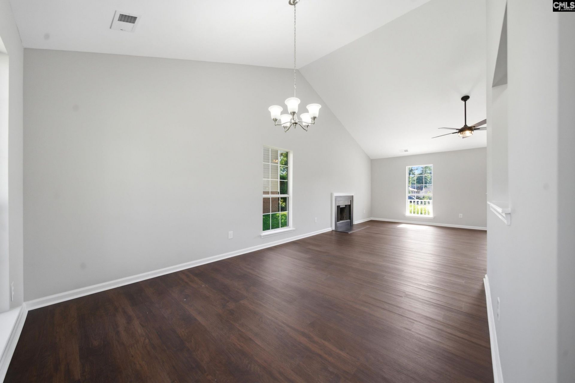 644 Whitland Road Photo 8