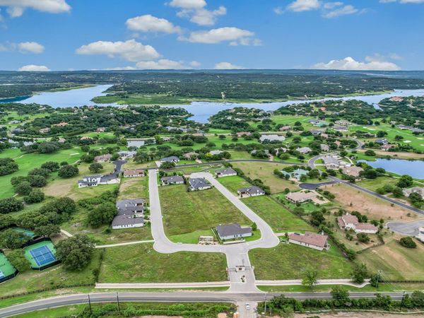 26612 Haynie Flat RD , Spicewood, TX 78669