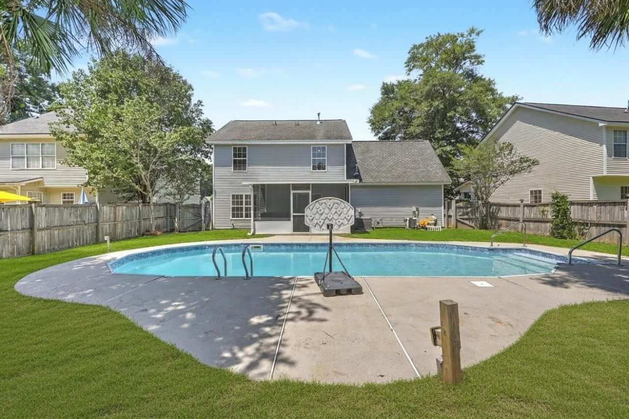 118 Remington Drive Photo 18