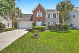 118 Remington Drive photo 4