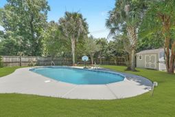 118 Remington Drive photo 4