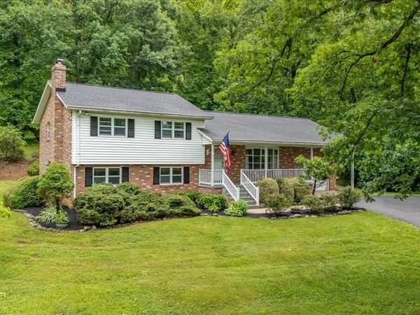 3884 POINT OF ROCKS ROAD, JEFFERSON, MD 21755
