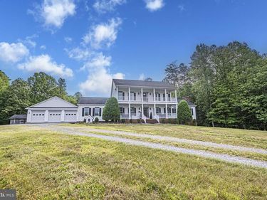127 SMITH HERITAGE LANE, BOSTON, VA 22713