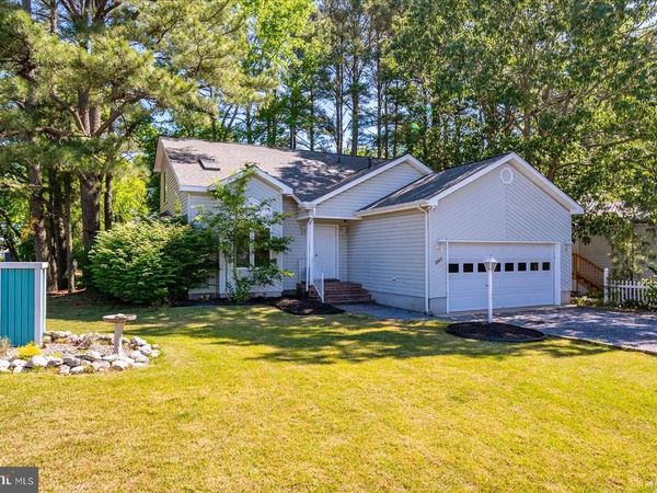 369 OCEAN PARKWAY, OCEAN PINES, MD 21811