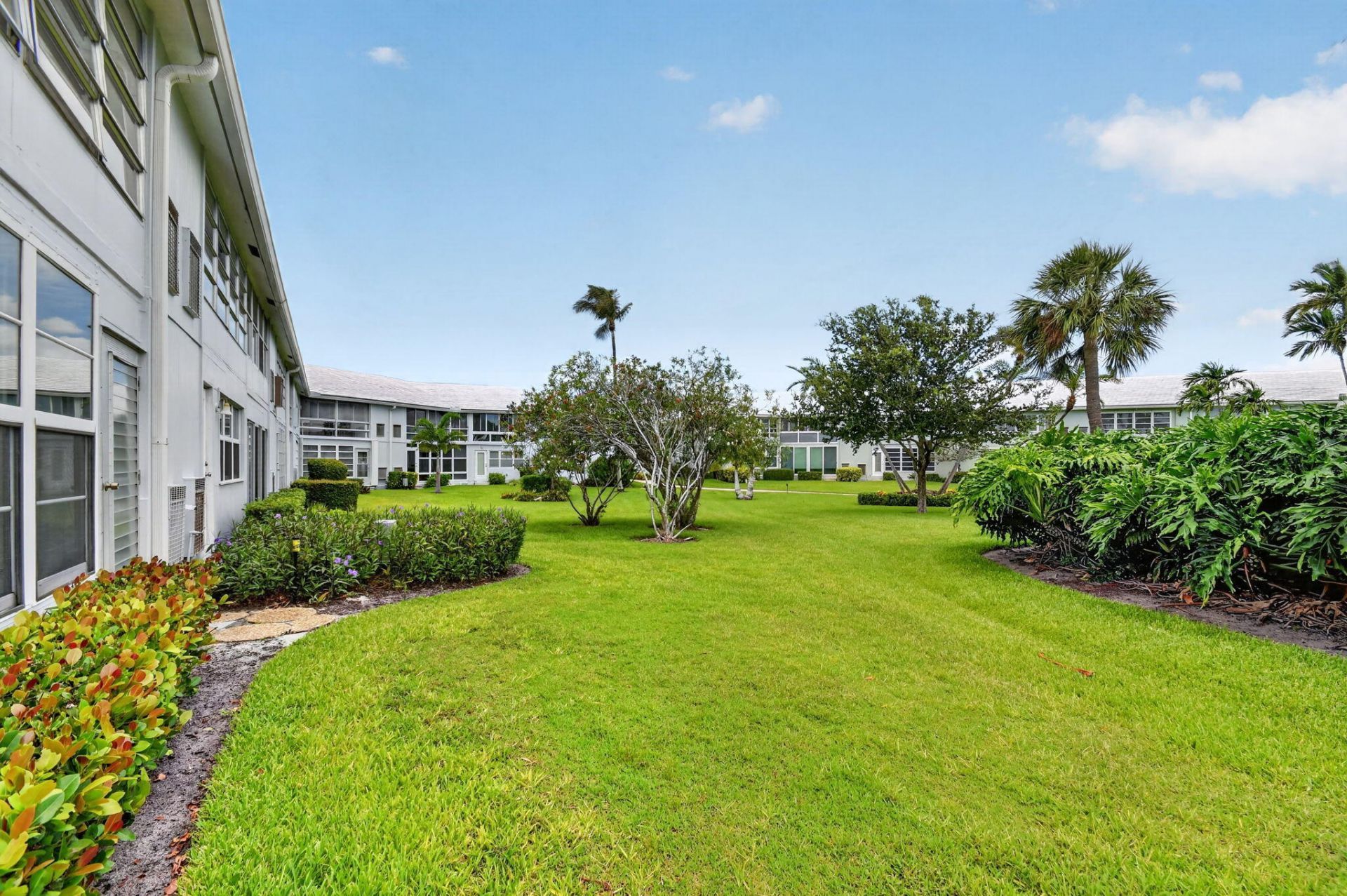5520 N Ocean Boulevard N, Unit 110, Ocean Ridge, FL 33435 Photo