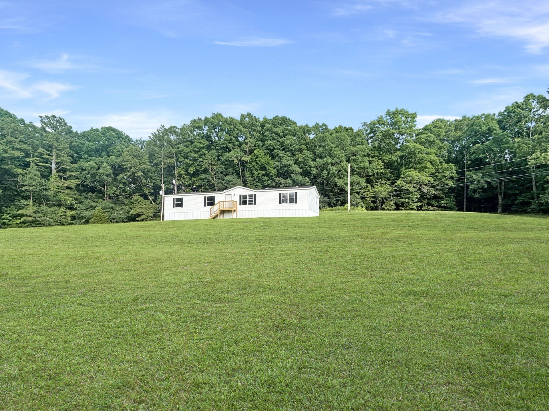 979 Oak Manor Drive Se, Cleveland, TN 37323 Main Photo