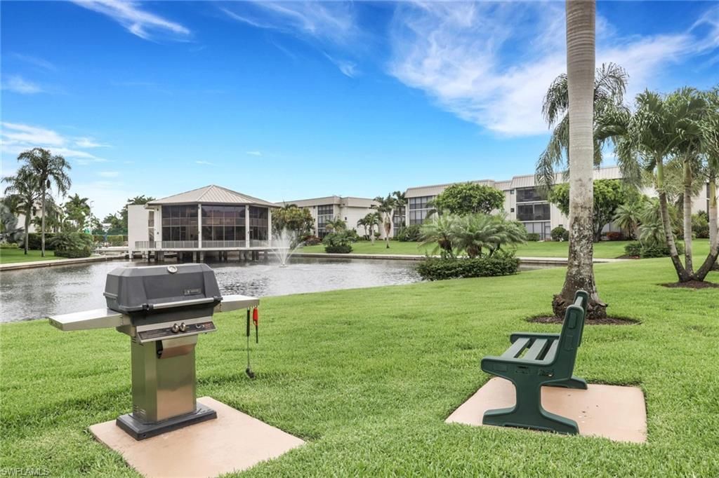 788 Park Shore Dr , Unit E14, Naples, FL 34103 Photo