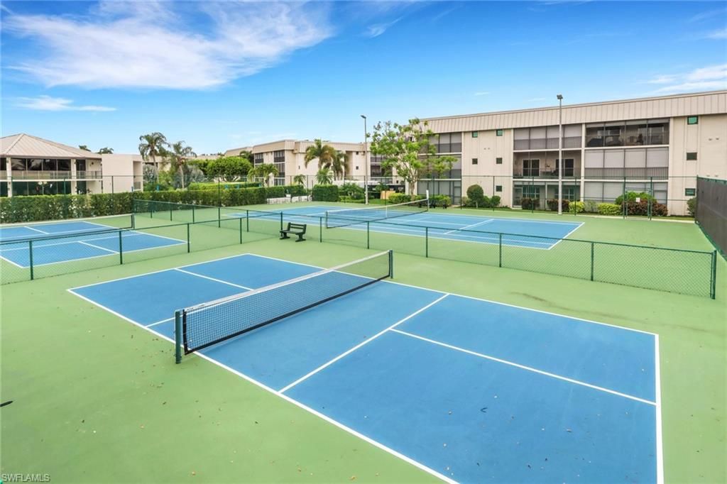 788 Park Shore Dr , Unit E14, Naples, FL 34103 Photo