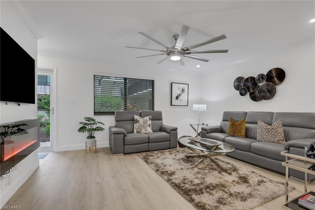 788 Park Shore Dr , Unit E14, Naples, FL 34103 Photo
