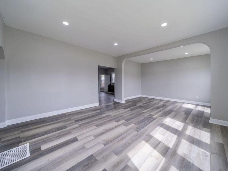 435 N Main , Unit 437, Marion, OH 43302 Photo 10