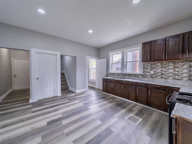 435 N Main , Unit 437, Marion, OH 43302 Photo 13