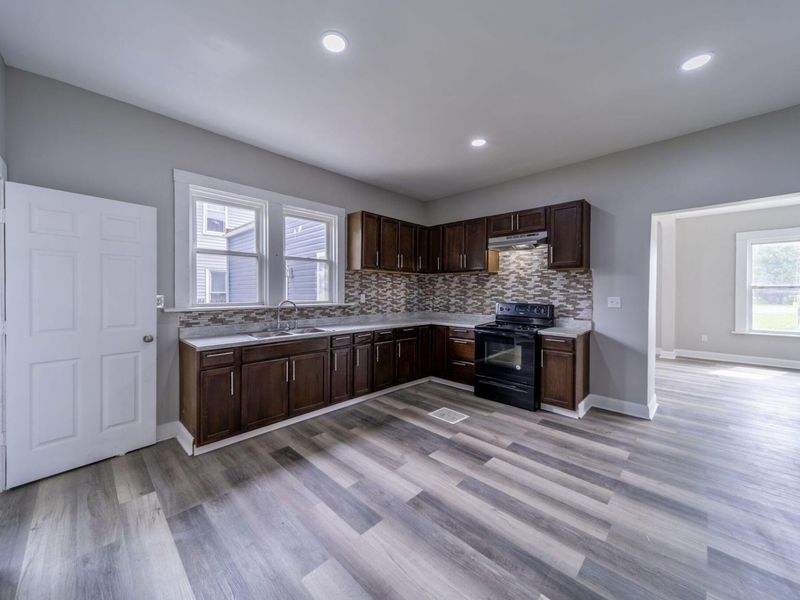435 N Main , Unit 437, Marion, OH 43302 Photo 14