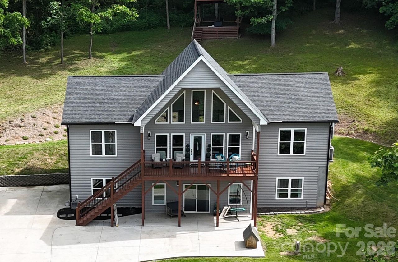 300 Green Meadow Lane , Mars Hill, NC 28754 Main Photo