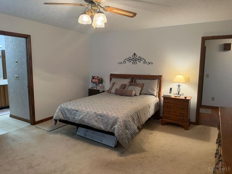 5756 Forge Bridge Drive, West Chester, OH 45069 Photo 10