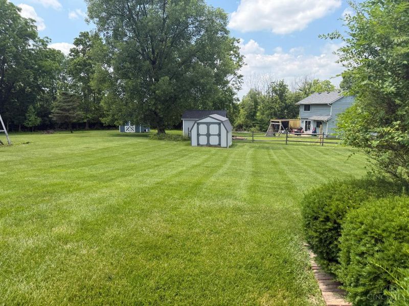 5756 Forge Bridge Drive, West Chester, OH 45069 Photo 6
