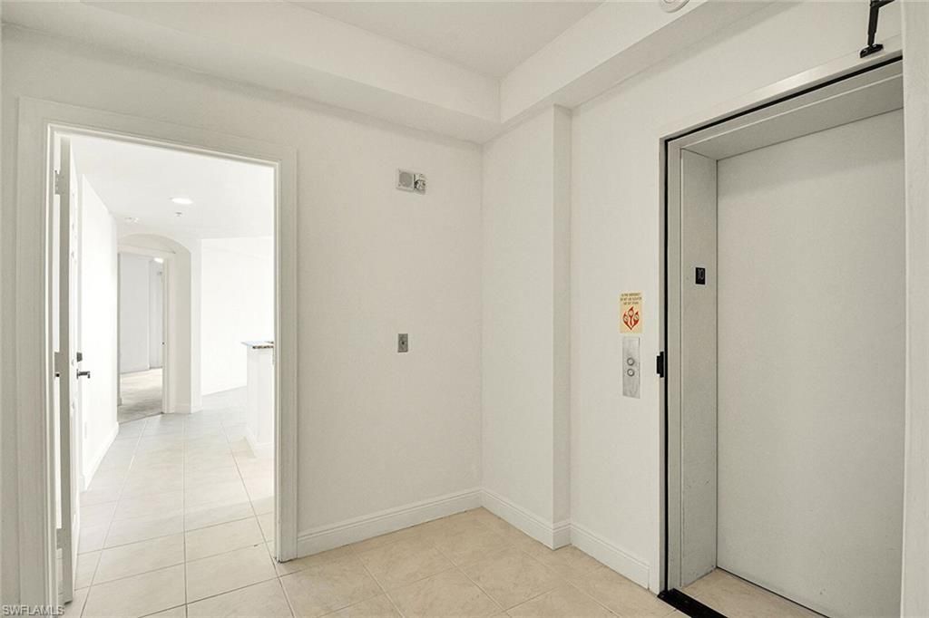 2743 1st St, Unit 1006, Fort Myers, FL 33916 Photo
