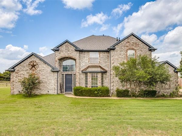 930 Lakeridge Drive, Lavon, TX 75166