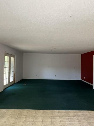118 Autumn Lane Photo 8