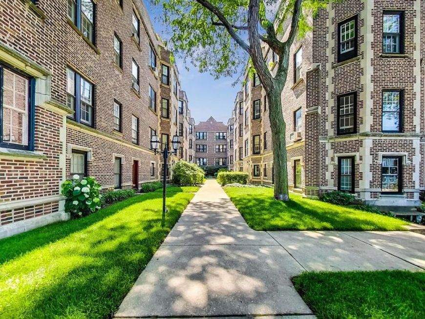 Main Photo